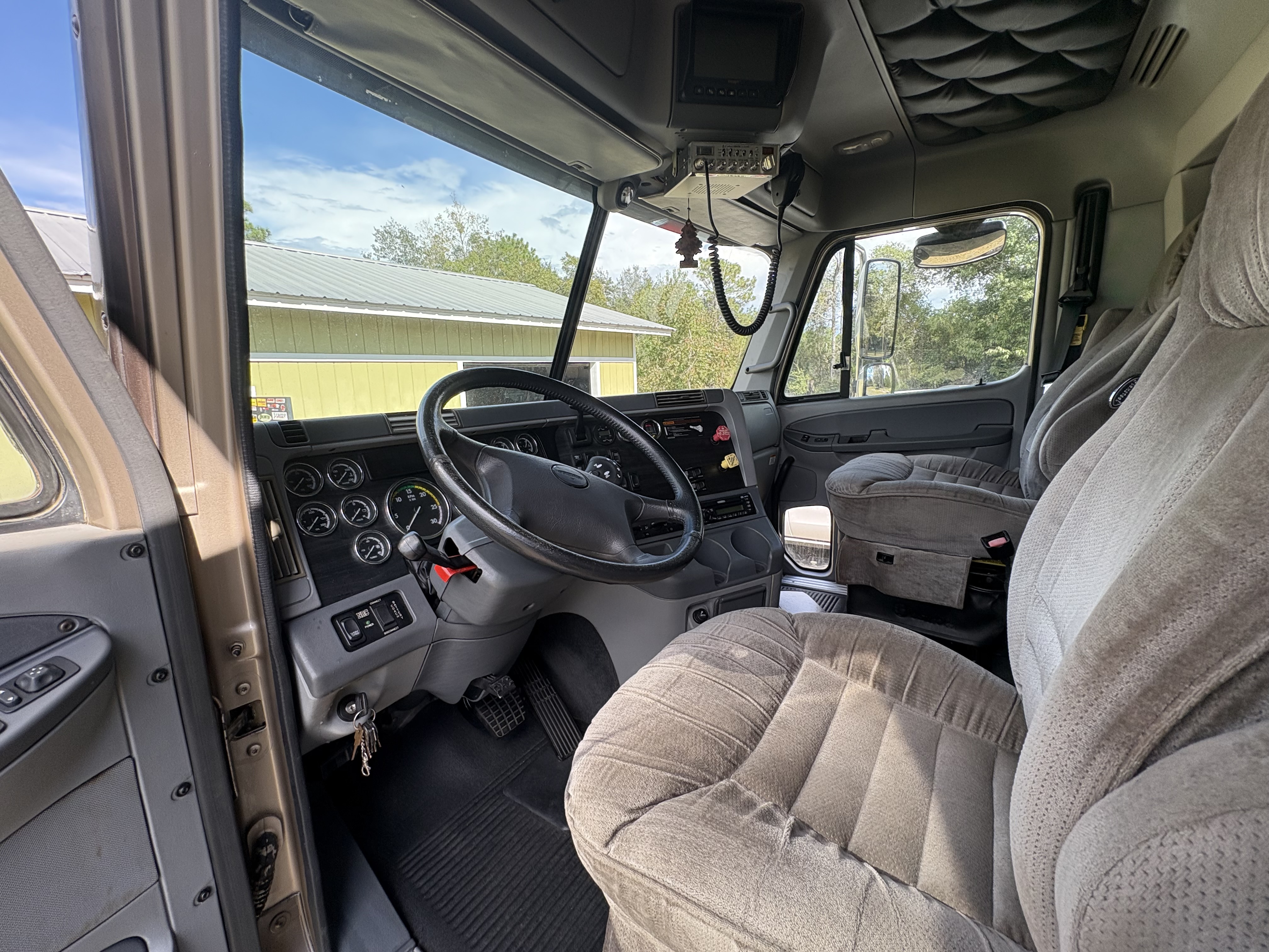 Used 2007 NRC 45' Motorcoach